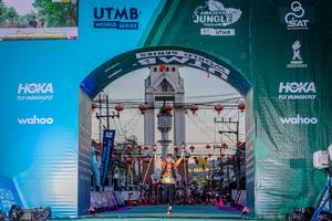 BIB: 1000
                            <button type="button" onclick="openModal(21862799)" class="btn btn-primary btn-sm float-right btn-popup" data-toggle="modal" data-target=".modal-high-quality">
                        <i class="fas fa-shopping-cart"></i> Add to Cart
                    </button>
                                            <button type="button" onclick="isThisMe(21862799, true)" class="btn btn-success btn-sm float-right btn-popup btn-isme hidden" data-toggle="tooltip" data-placement="bottom" title="นี่คือรูปของคุณใช่ไหม คลิกที่นี่เพื่อเอาเข้าอัลบั้ม">
                        <i class="fas fa-plus"></i> Add to album
                    </button>
                    <button type="button" onclick="isThisMe(21862799, false)" class="btn btn-warning btn-sm float-right btn-popup btn-isnotme hidden">
                        <i class="fas fa-ban"></i> Remove from album
                    </button>